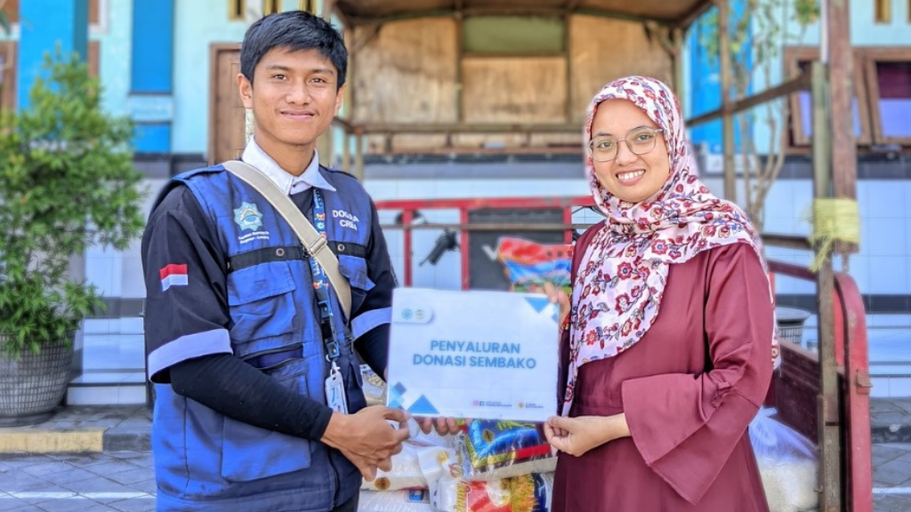 Penyaluran sedekah sembako